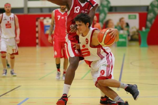 Luis Taya vom BBC Cottbus