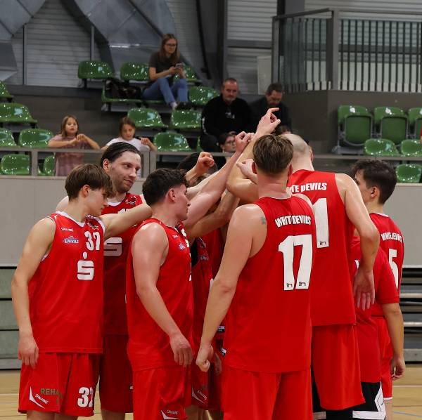 Devils mit Sieg beim Heimspielauftakt