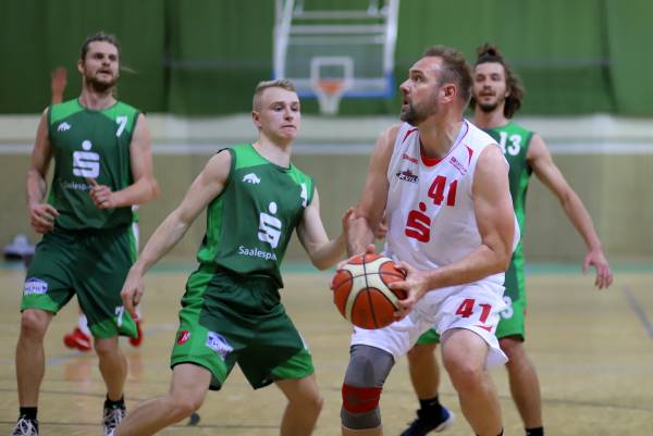 Frank Lehmann gegen die Halle Rhinos