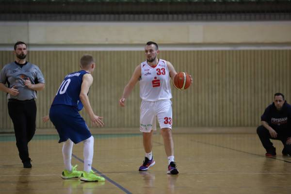 Devils siegen im Pokal