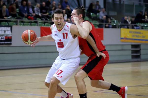 Jesse  Jeffers vom BBC Cottbus
